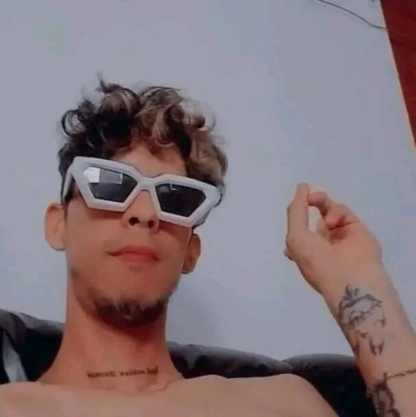 lipGan22's Offline Chat Room