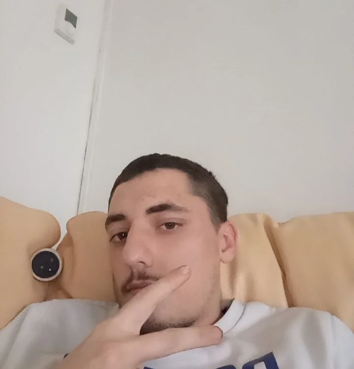 ensv's Offline Chat Room