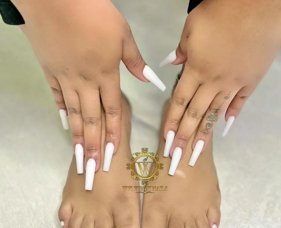 Bee_Bella1: συνομιλία ΧΧΧ εκτός σύνδεσης