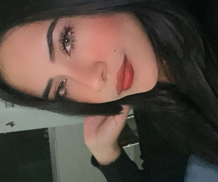 Emilia_portilla cover photo