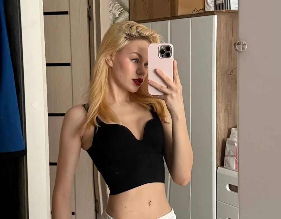 MiaCashe offline XXX-chat