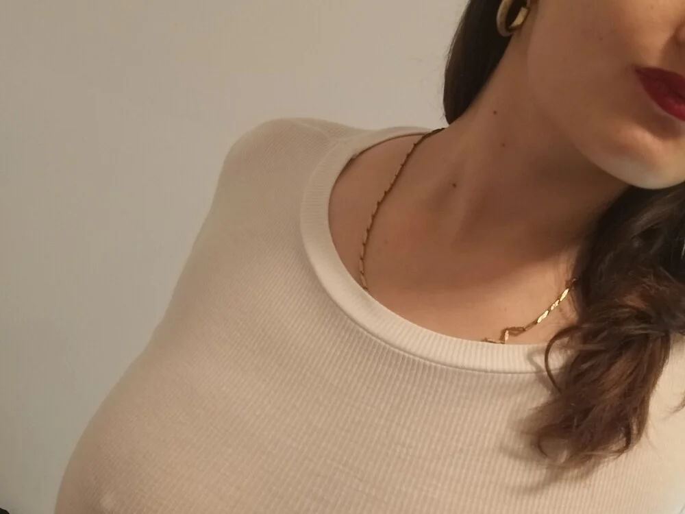 Czat XXX offline – Monella123