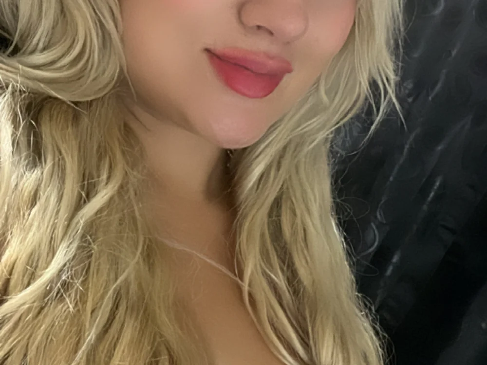 melytom's Offline Chat Room