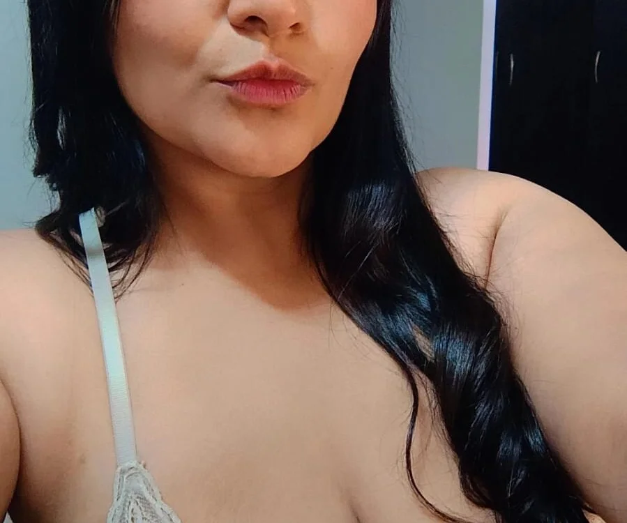fuego_latinovip offline XXX-chat