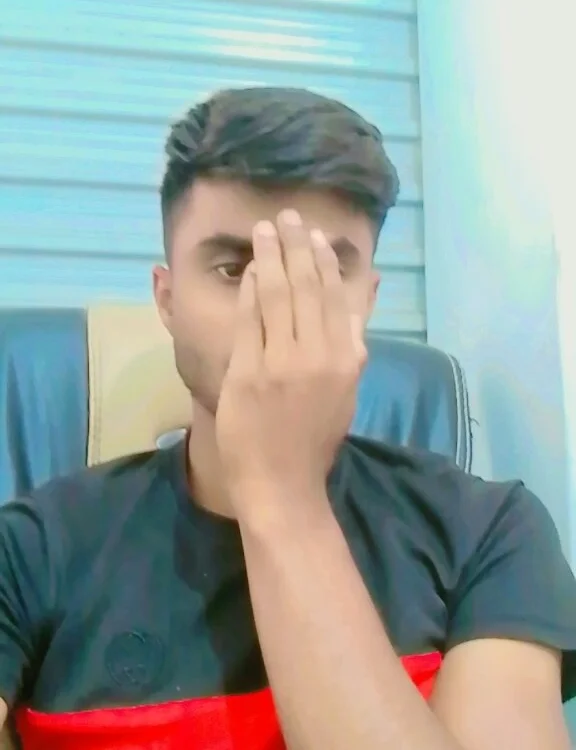 Hotboy-akash – Offline XXX chat