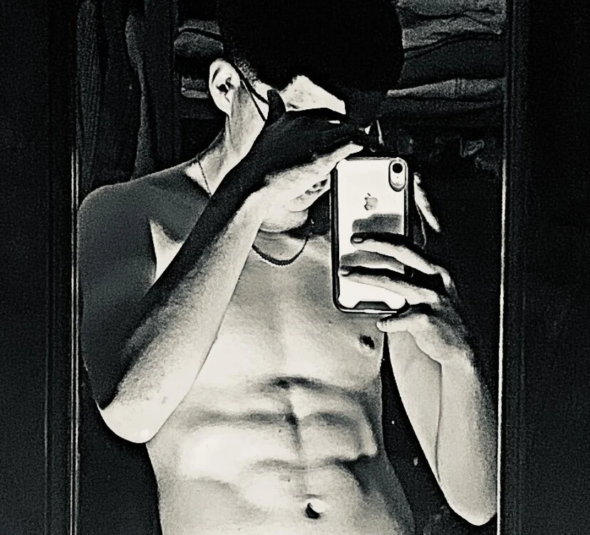 aleph010907: офлайн-секс-чат