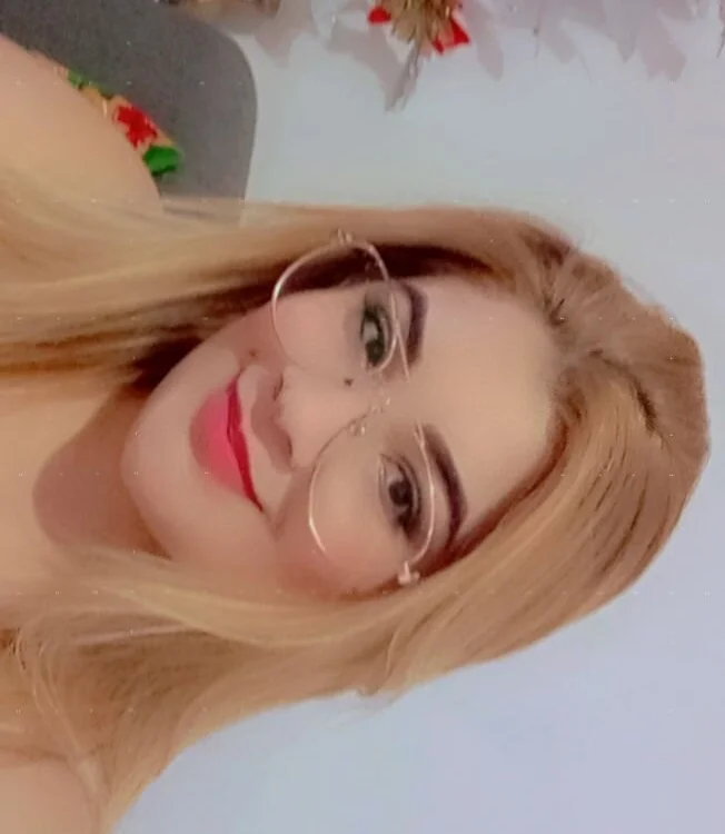 saramic1's Offline Chat Room