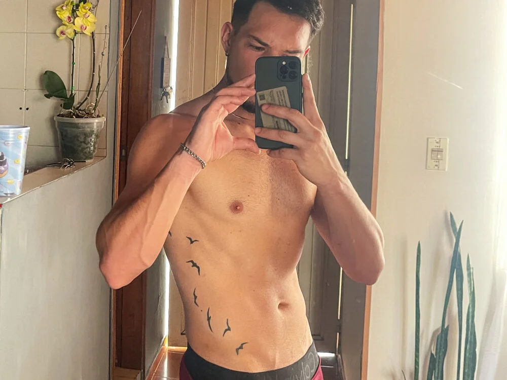 Leonardmoppet Chat XXX Ngoại tuyến