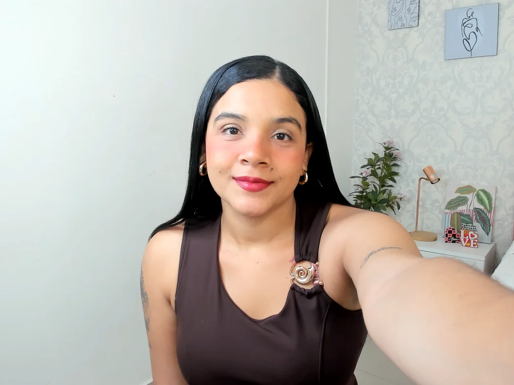 Velka_Dusk offline XXX-chat