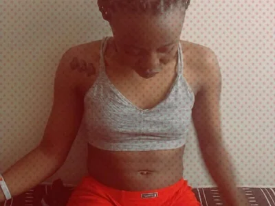 Dime_Drop Female 69position Cam Porn