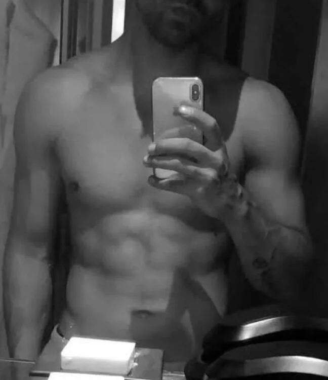 mallu_boy_desi's most recent online preview