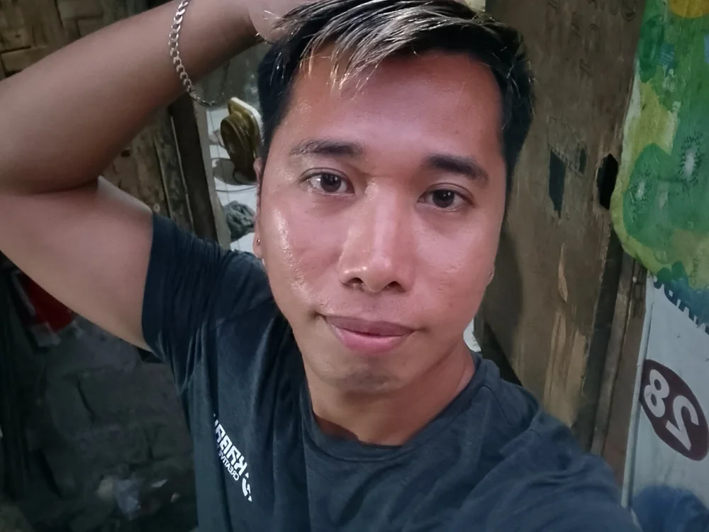 huntercock_kevin 離線 XXX 聊天
