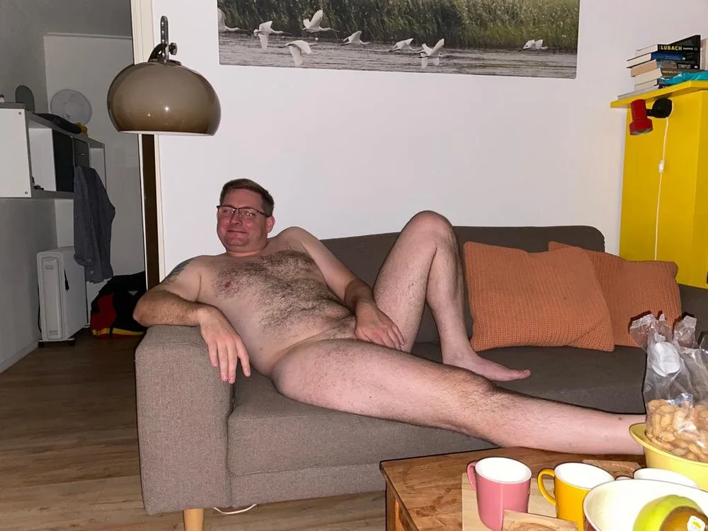 DerGeileMike75's Offline Chat Room