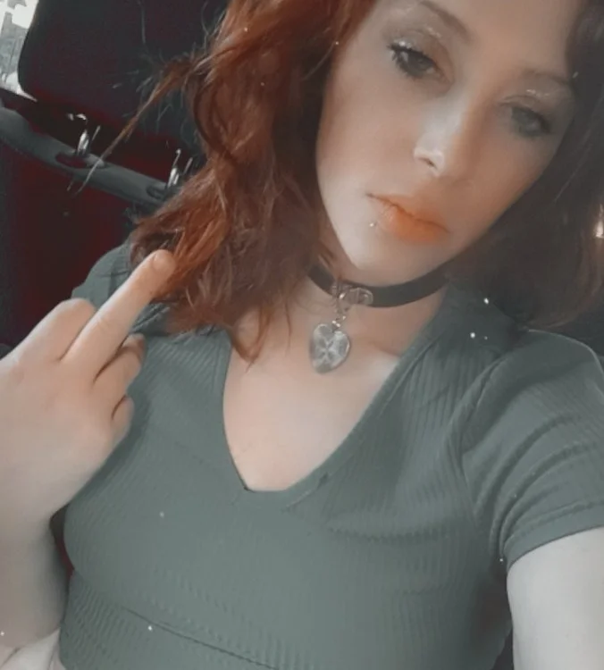 spoiledbratxx's Offline XXX Chat