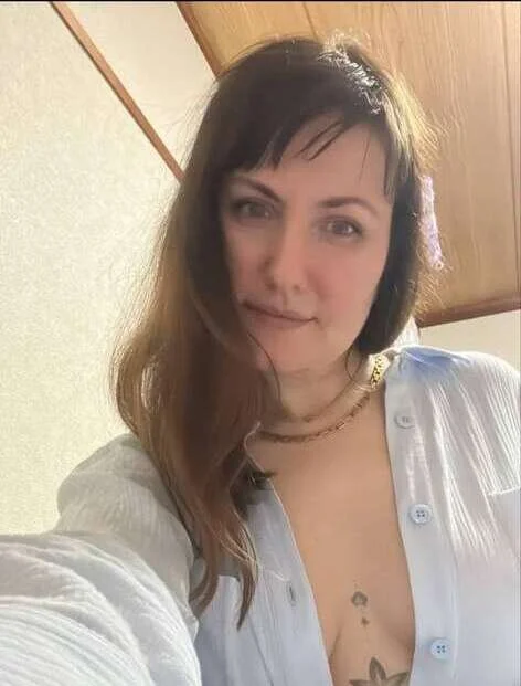 AnnWallace's Offline Chat Room