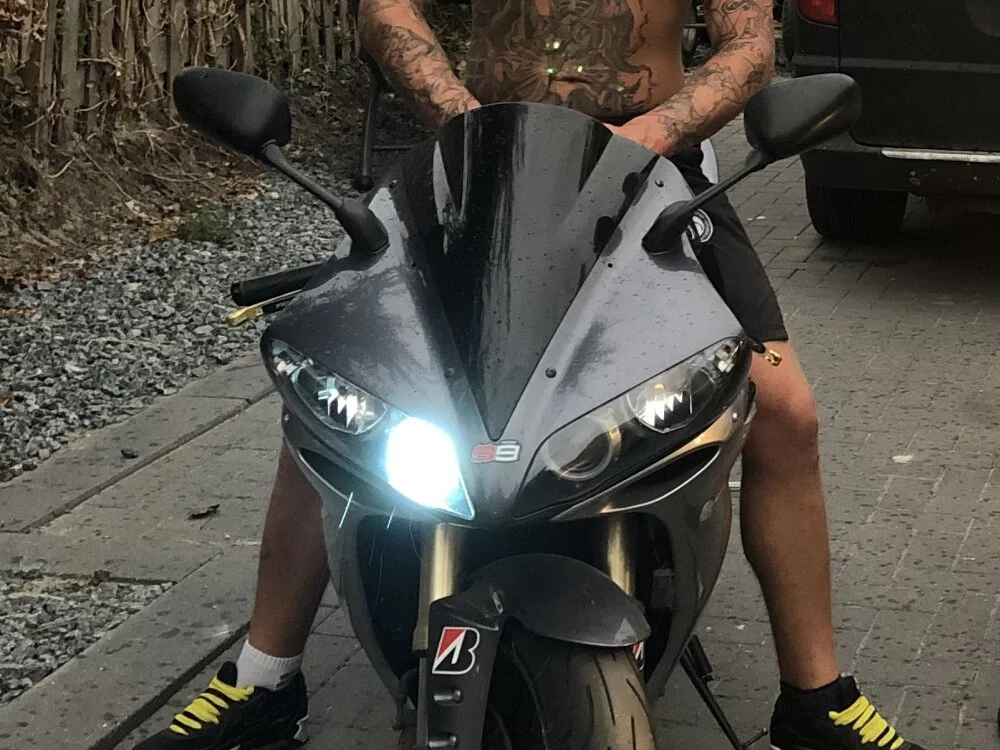 Geest1605 Adlı Modelin Çevrimdışı XXX Sohbeti