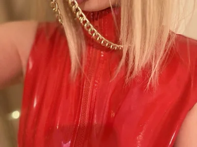 Politeeliza - Girl 