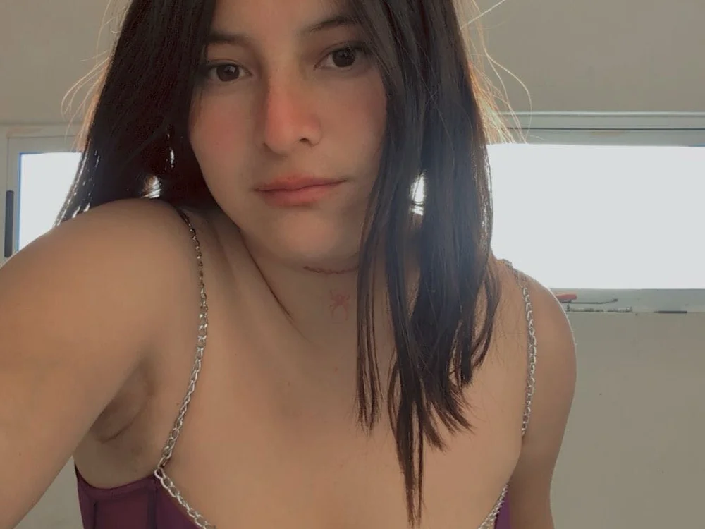 Mirii199931's Offline XXX Chat