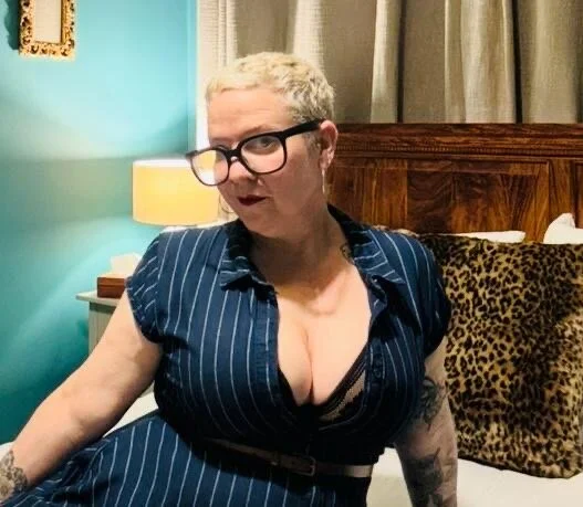 Sembang XXX Luar Talian missyb_x