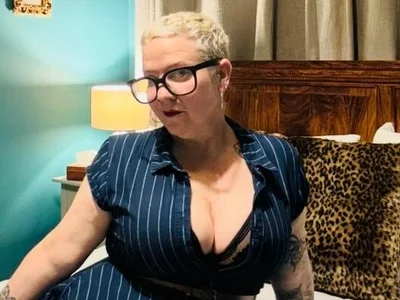 missyb_x on StripChat