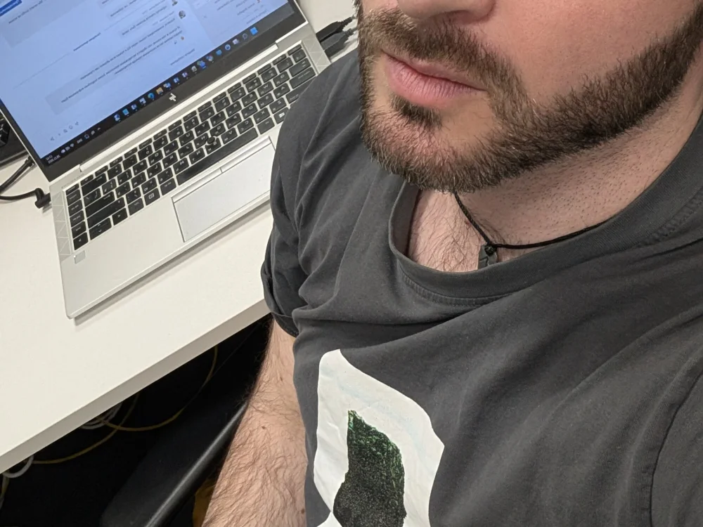 Qbitrix Cameră chat offline
