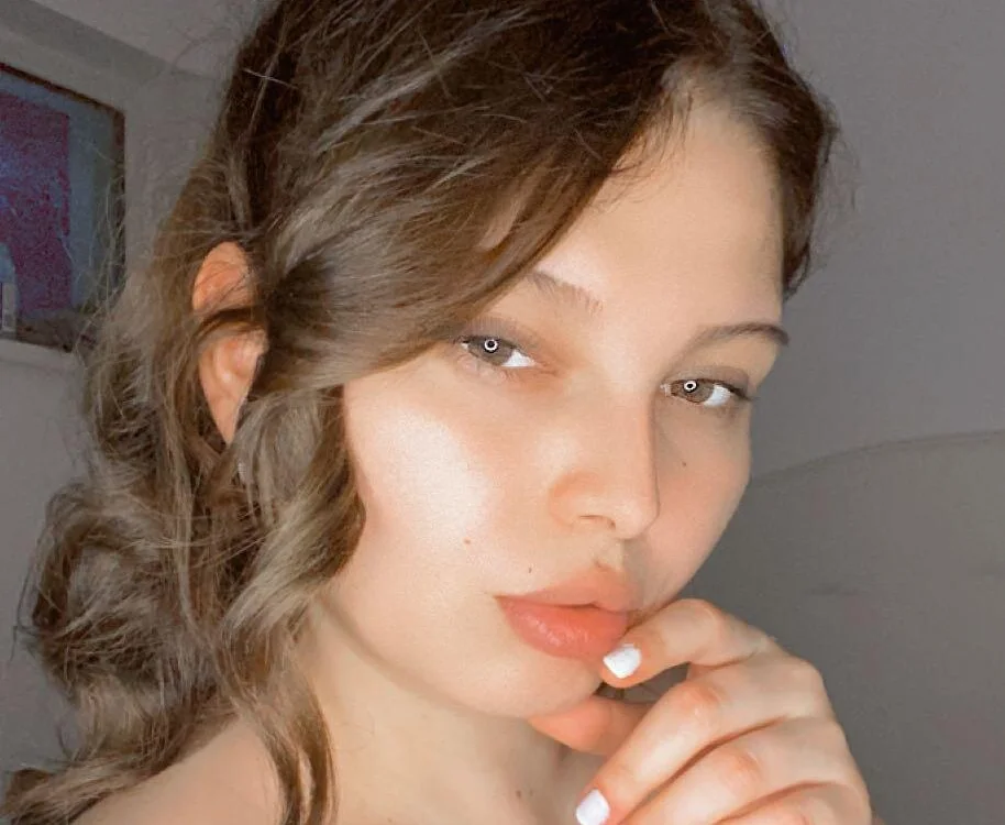 RoseGodess' Offline Chat Room