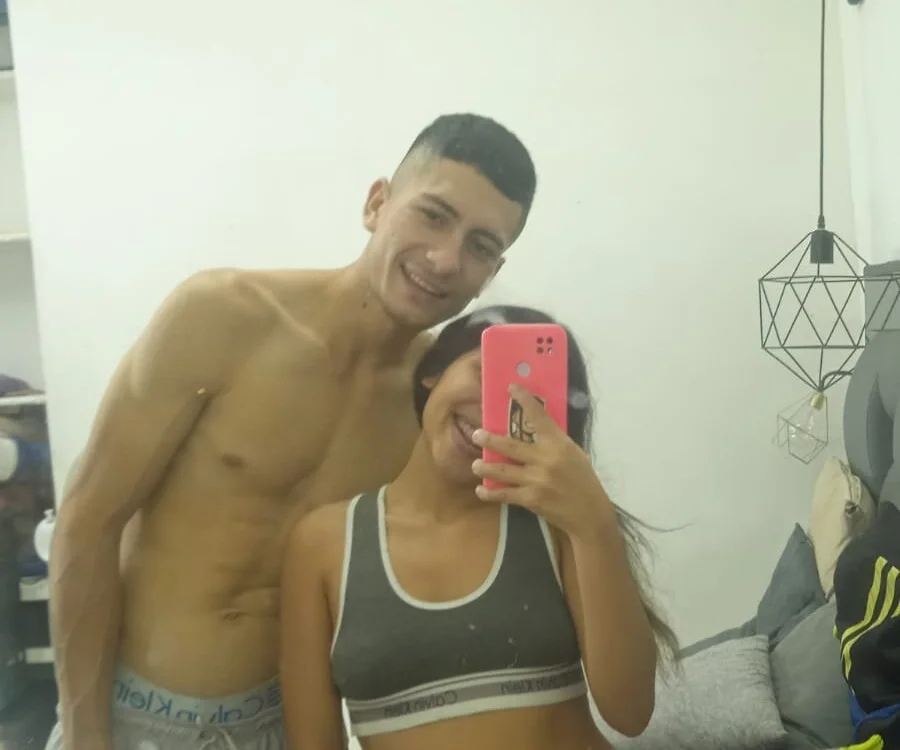 Karina_Felipe_ offline chatrum