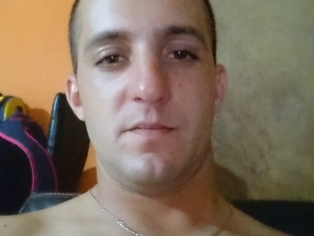 Damian666damian Offline XXX-chat