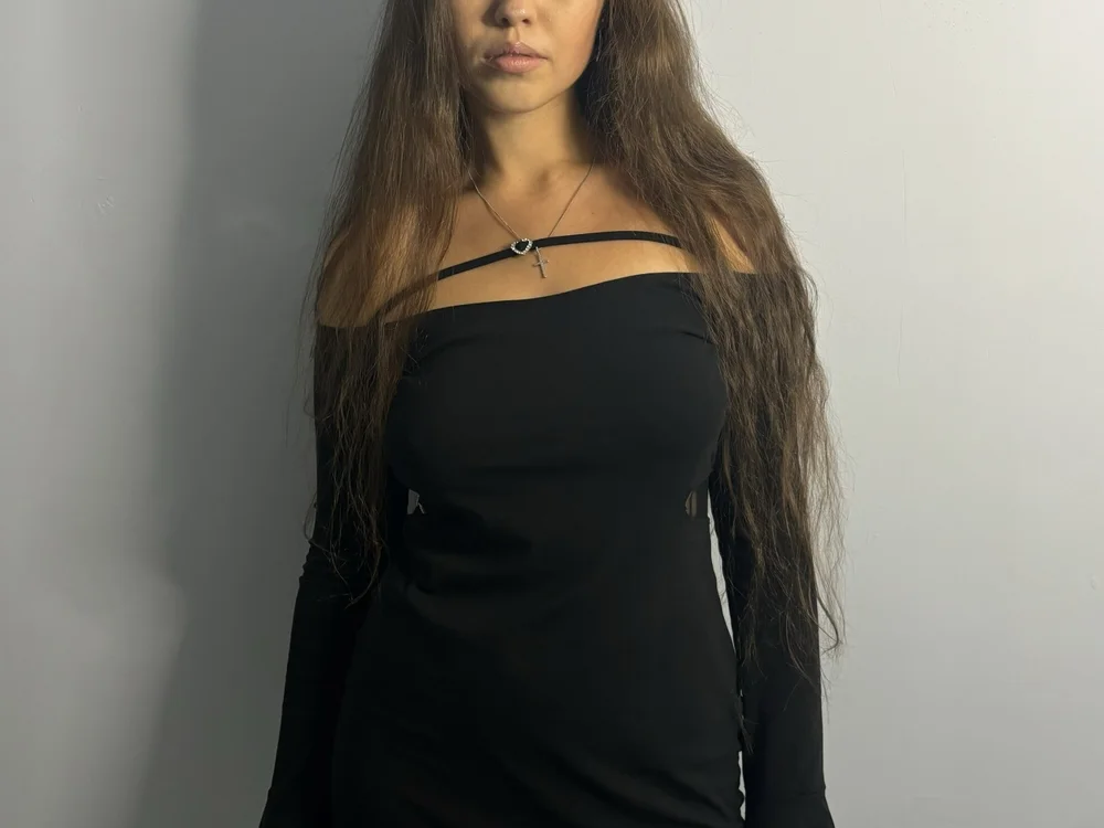 CardeliaHale's Offline Chat Room