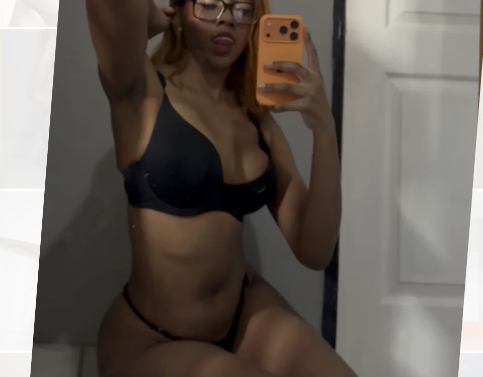 PrettyPetra_4's Offline Chat Room