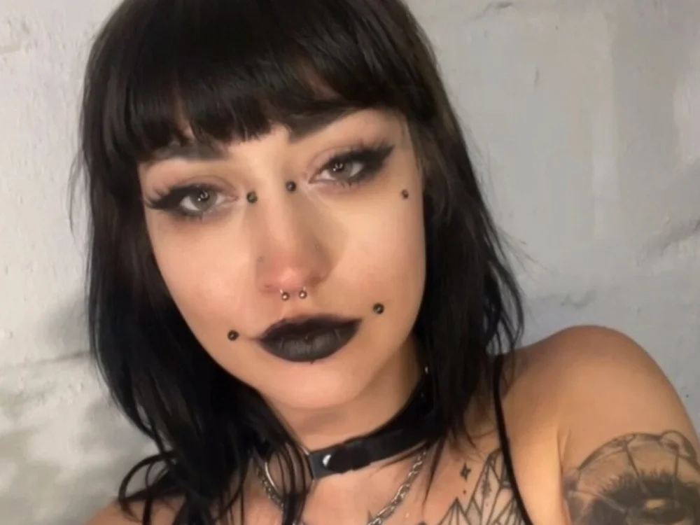 Offline XXX chat embercore