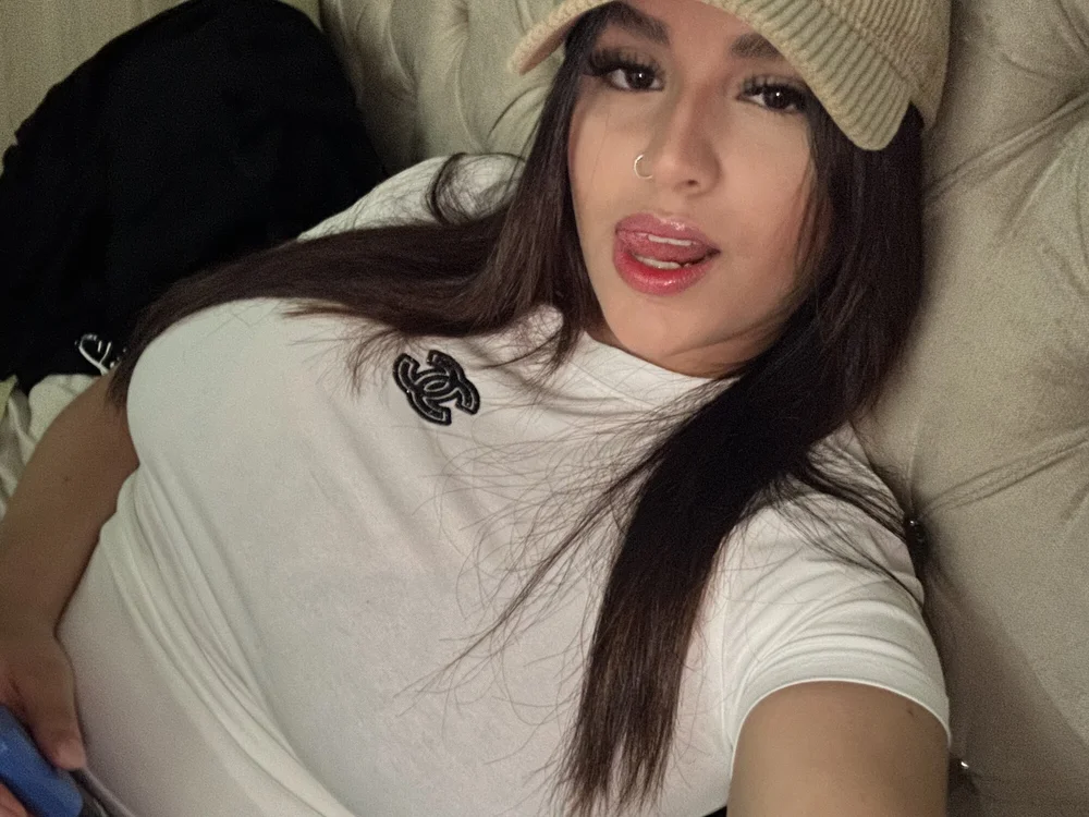 ChanelBlum offline chatrum