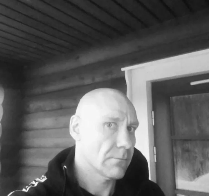 Mievaan Adlı Modelin Çevrimdışı XXX Sohbeti