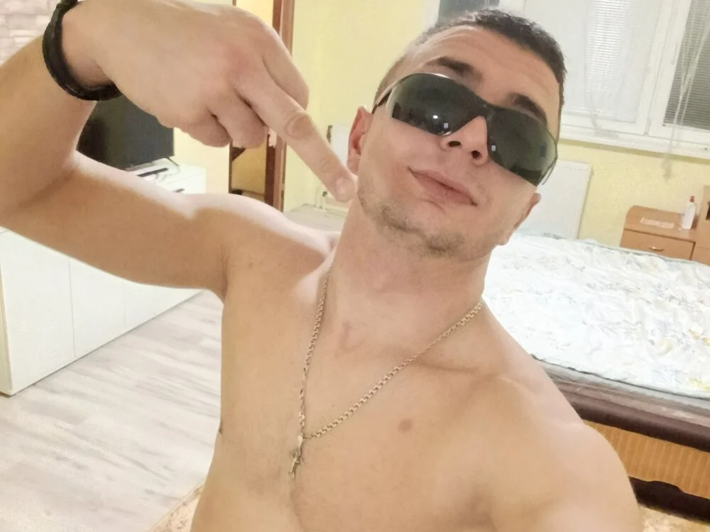 Garret1485: συνομιλία ΧΧΧ εκτός σύνδεσης