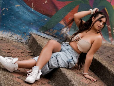 Eva_Cornee profile