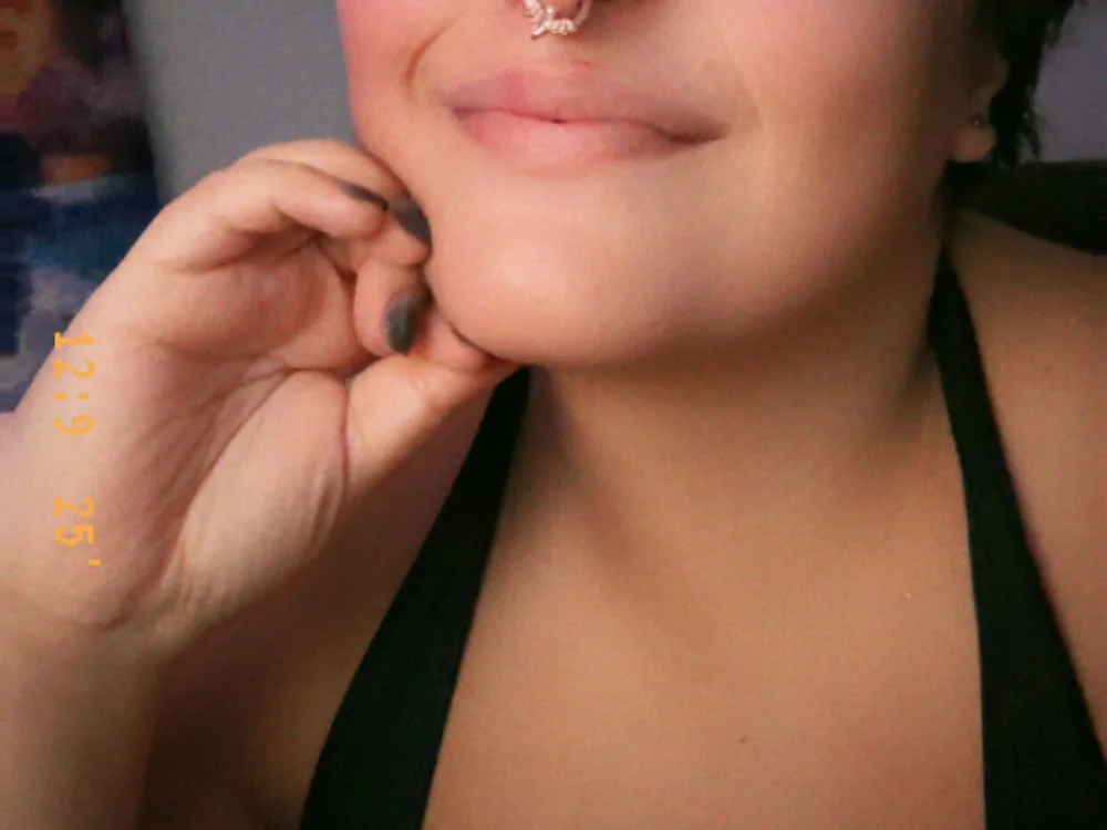 SecretCurvyCutie offline chatrum