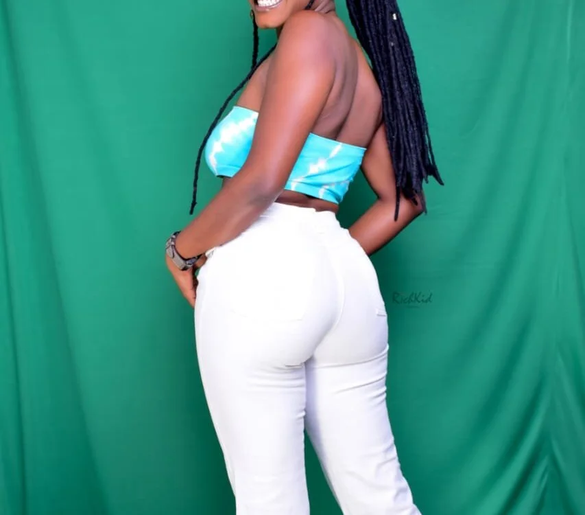 Lutyie Chat XXX offline