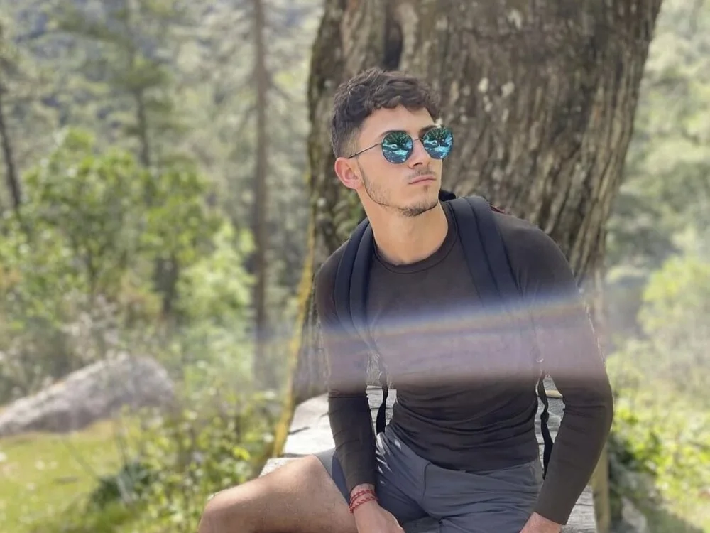 Offline XXX chat alexandreGB69