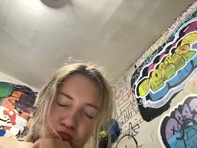 Gothgirlplzty Couple C2c Porn Cam
