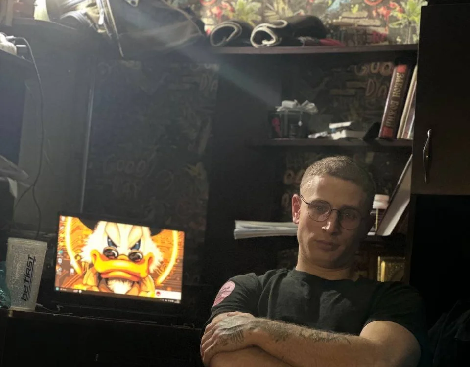 HASLS777's Offline Chat Room