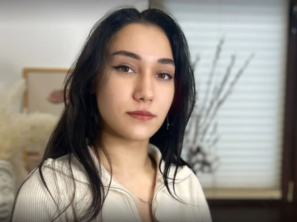 SilviaCaudell's Offline XXX Chat