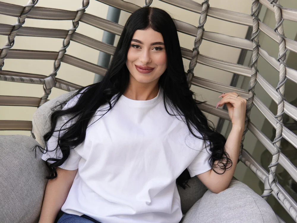 KiraM00n offline XXX-chat