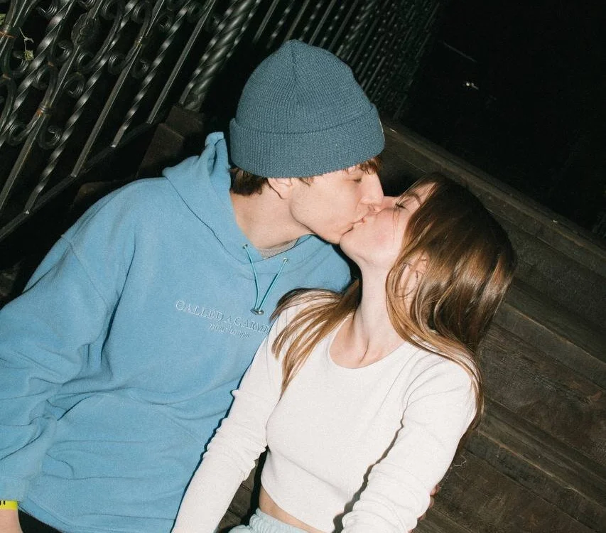 BerryKiss_Pair Offline XXX Chat