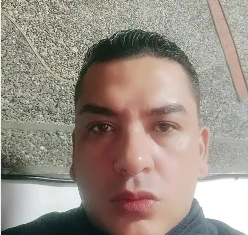 lucho10a Offline XXX-chat