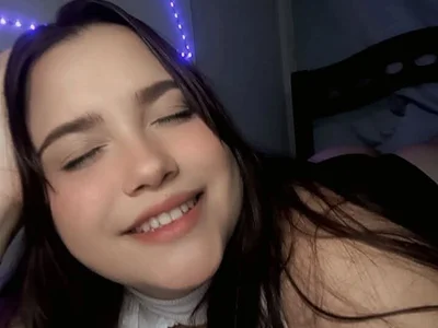 DollFace67 Female Colombianyoung Live Cam Porn
