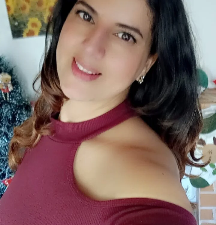 Lily_Cole27 Adlı Modelin Çevrimdışı XXX Sohbeti