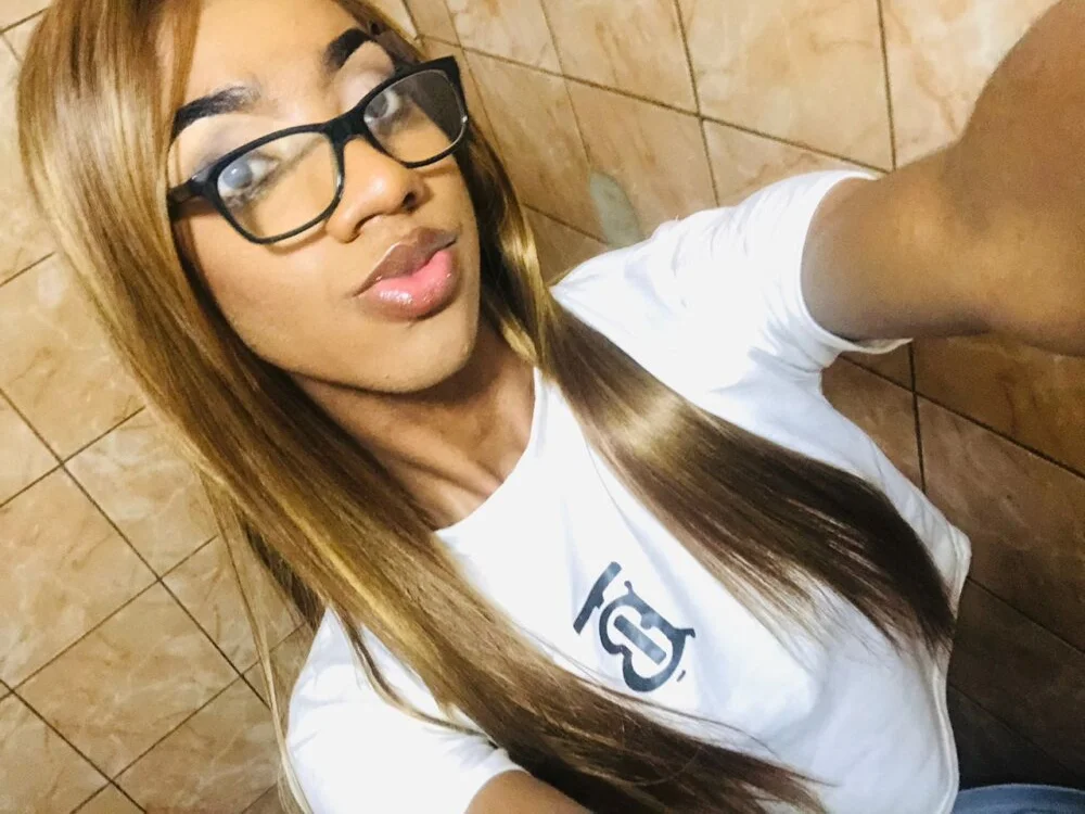 Chat +18 off-line de Danielaa_Foxx