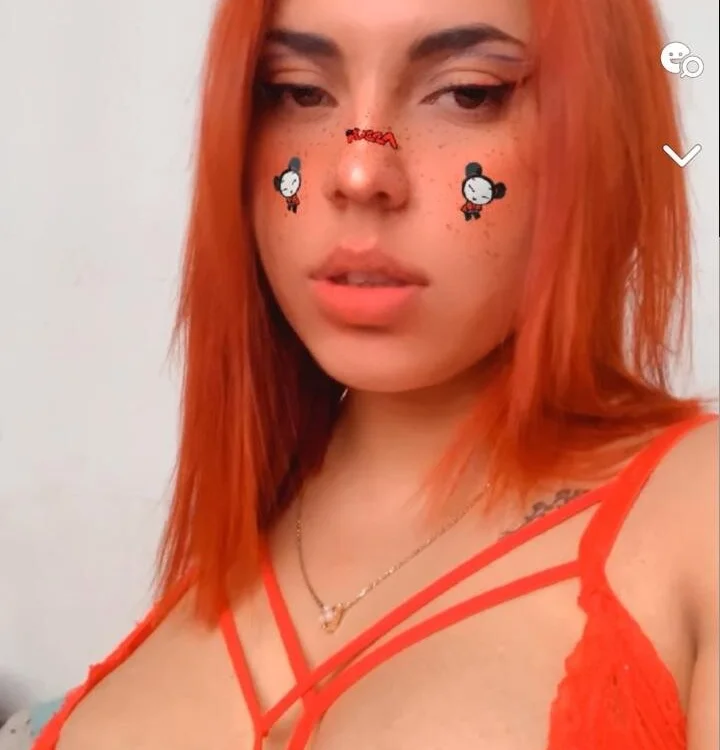 Afrodita_Yours Chat XXX offline