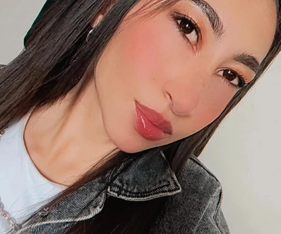 دردشة Sara_lve1 الجنسية دون اتصال