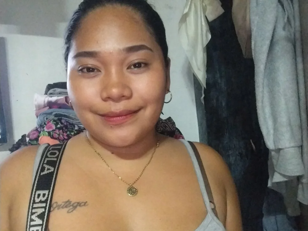 MANILAPUSSYPINAY Obrolan XXX Offline